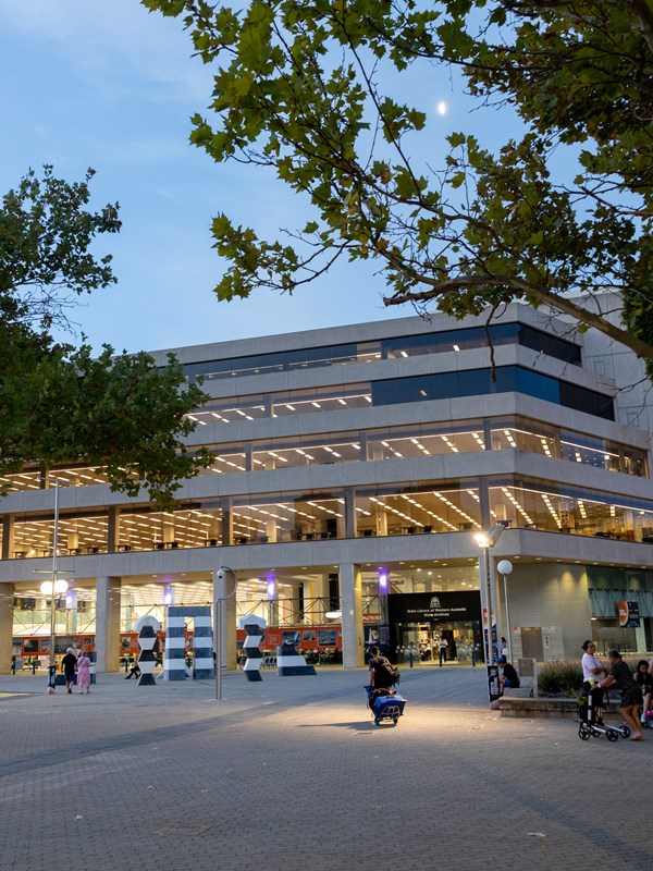 State Library ext 24.jpg